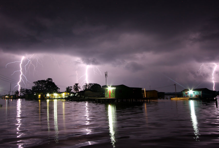 Image of the rare atmospheric phenomenon over Catatumbo River in Venezuela