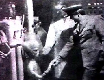 Picture about Leaked Photograph of Alien Shaking Hands with Military Officer