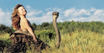 Picture of Tippi Degre, a Real Life Mowgli who Lived with Wild Animals