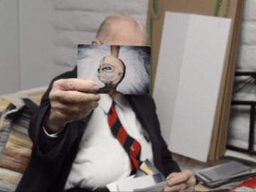 Picture about Former Area 51 Scientist Deathbed Confession, Aliens and UFOs Exist