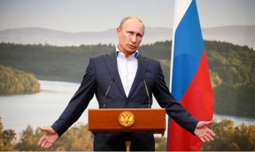 Picture Suggesting Vladimir Putin Will Sing at Donald Trump's Inauguration