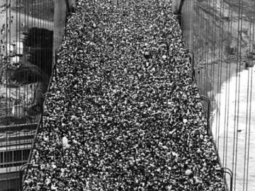 Alleged Golden Gate Bridge Opening Day Photograph Showing Massive Public
