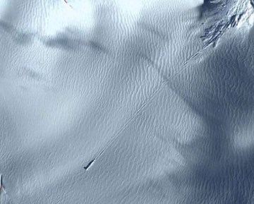 Alleged UFO Crash Landing in Antarctica, Google Earth Images
