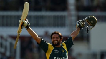 Image about Shahid Afridi Used Sachin Tendulkar's Bat to Hit Fastest Century