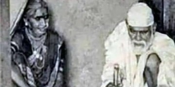 About Original Photo of Baba Grinding Wheat