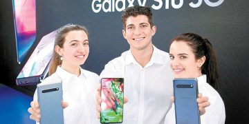 Image about Samsung Giving Phones to Students' Online Classes