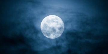 Image about Rare Blue Moon on 31 October, Wonder After 76 Years